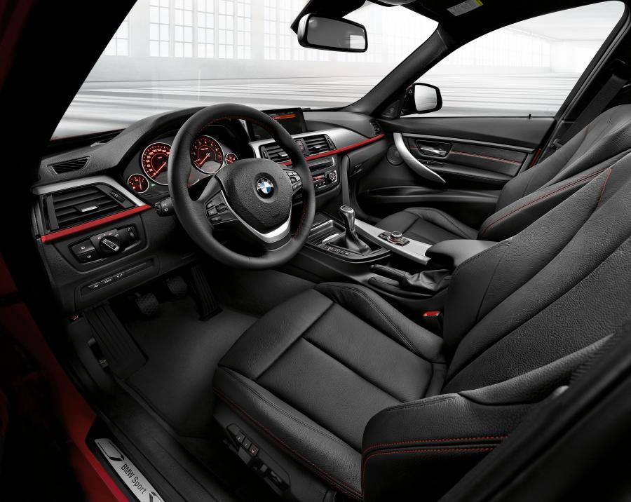  BMW 330d Touring Modern Line 2012 года  (фото 8 из 31)